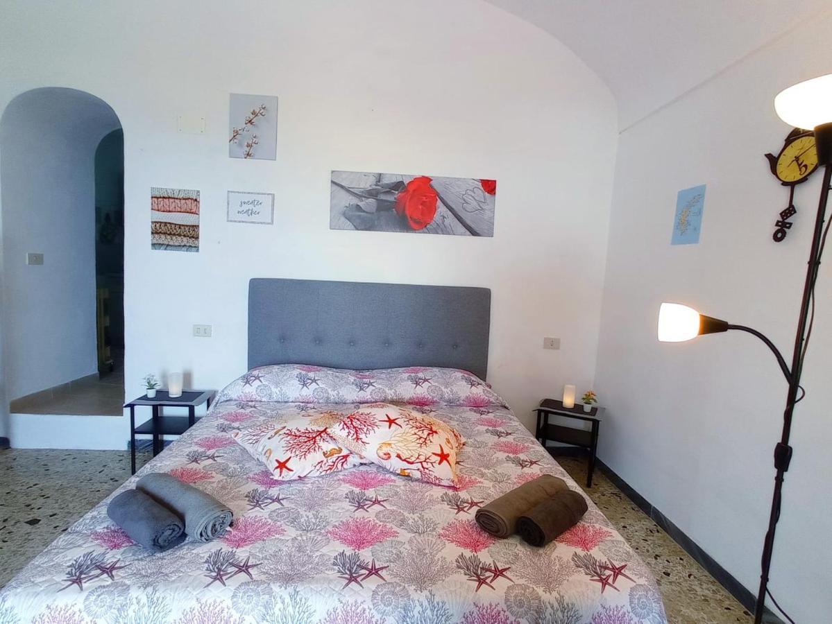 The Quiet House Villa Понца Екстериор снимка