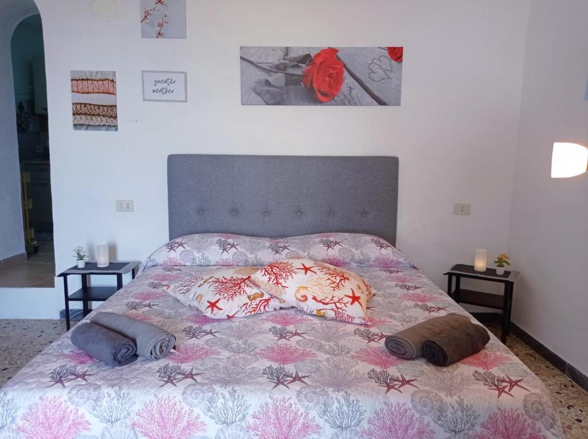 The Quiet House Villa Понца Екстериор снимка