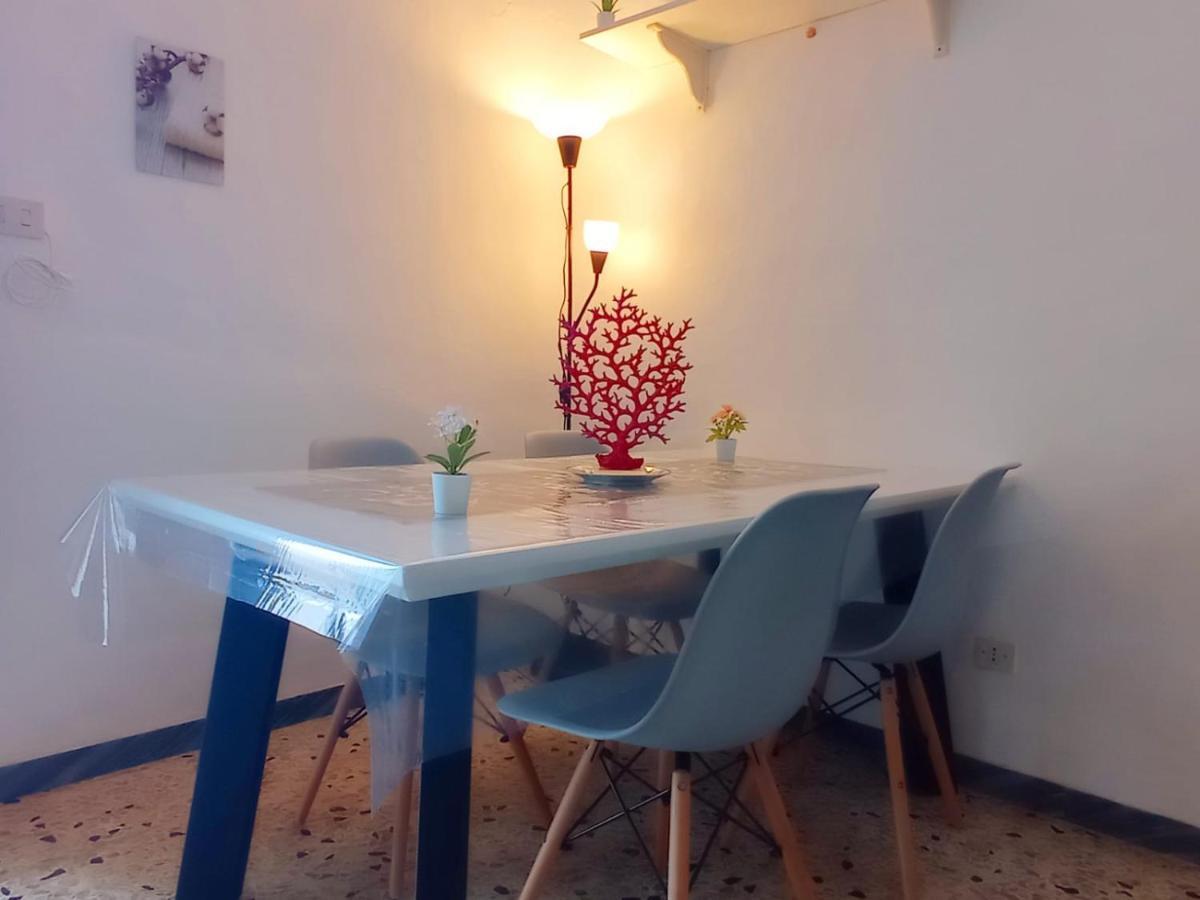 The Quiet House Villa Понца Екстериор снимка